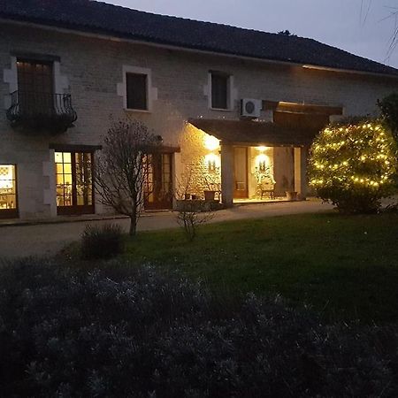 Ferienwohnung Chez Valade Payroux Exterior foto